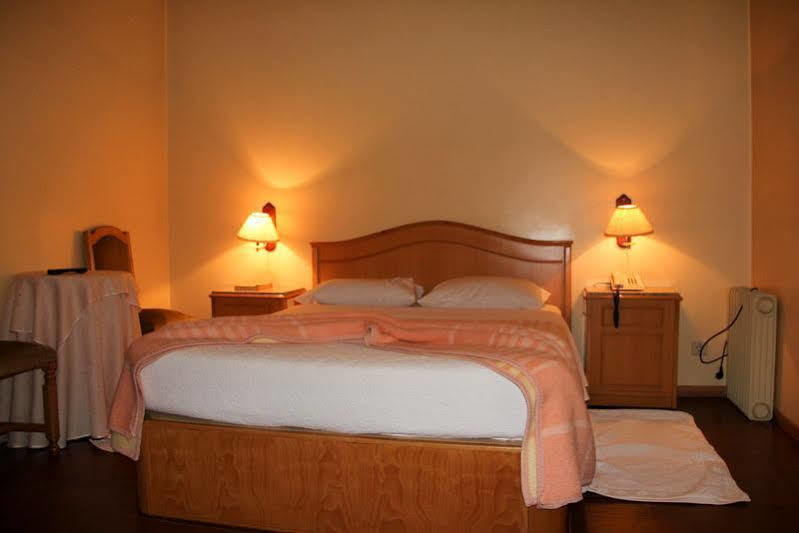 Portucalense Bed & Breakfast Porto Exterior photo