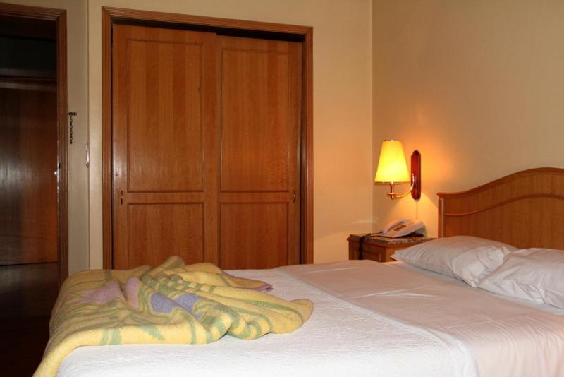 Portucalense Bed & Breakfast Porto Exterior photo